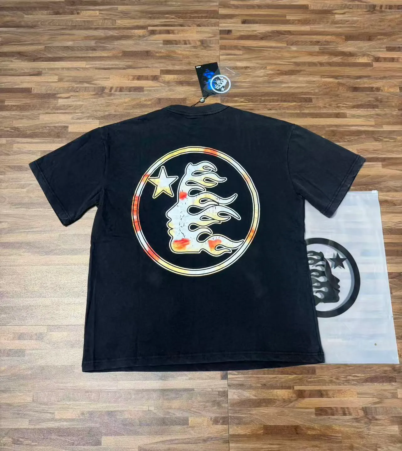 962# Black ｜ P62 In Stock Hellstar T （fabric):32 250 Sizes（size）：S-M- L- X L （colour）： Black 👉